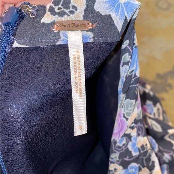 Free People Flowy Floral Shorts - Picture 5 of 8